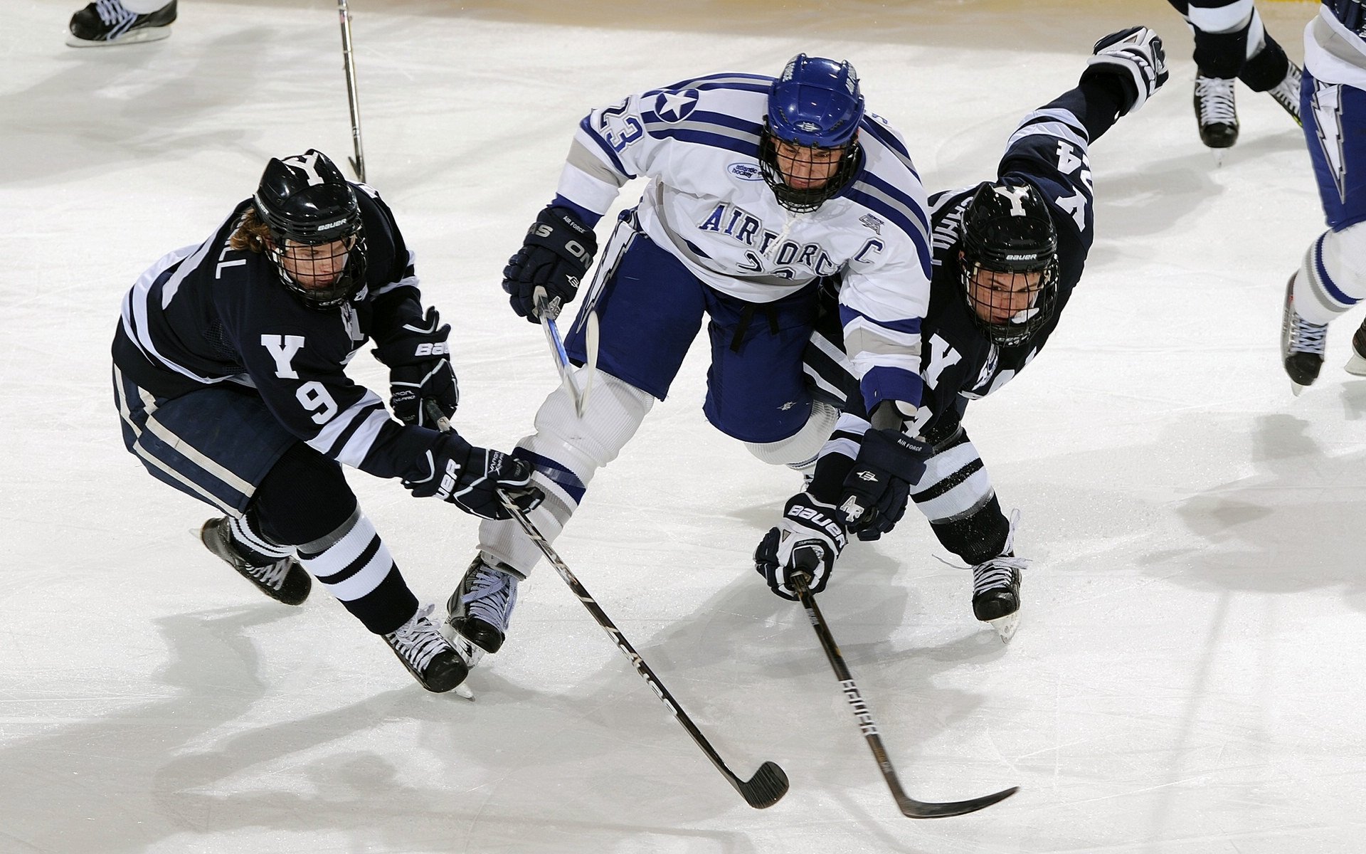 山西队对阵勇士，当东方铁壁遭遇西方神射，乔治用一场比赛完成篮球文明对话